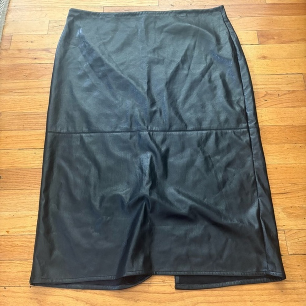 Good American Black Faux Leather Skirt Size 16